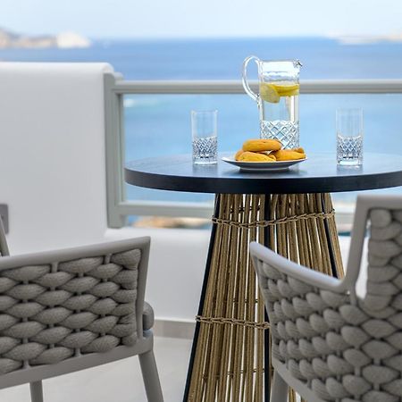 Vivere Luxury Suites Pera Gyalos 외부 사진