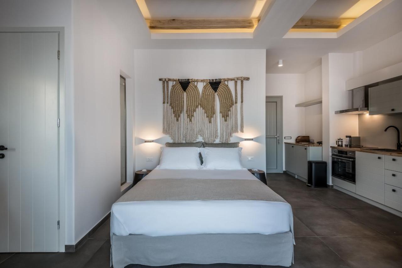 Vivere Luxury Suites Pera Gyalos 외부 사진