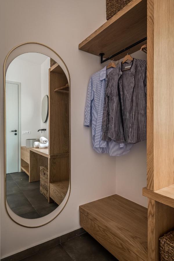 Vivere Luxury Suites Pera Gyalos 외부 사진