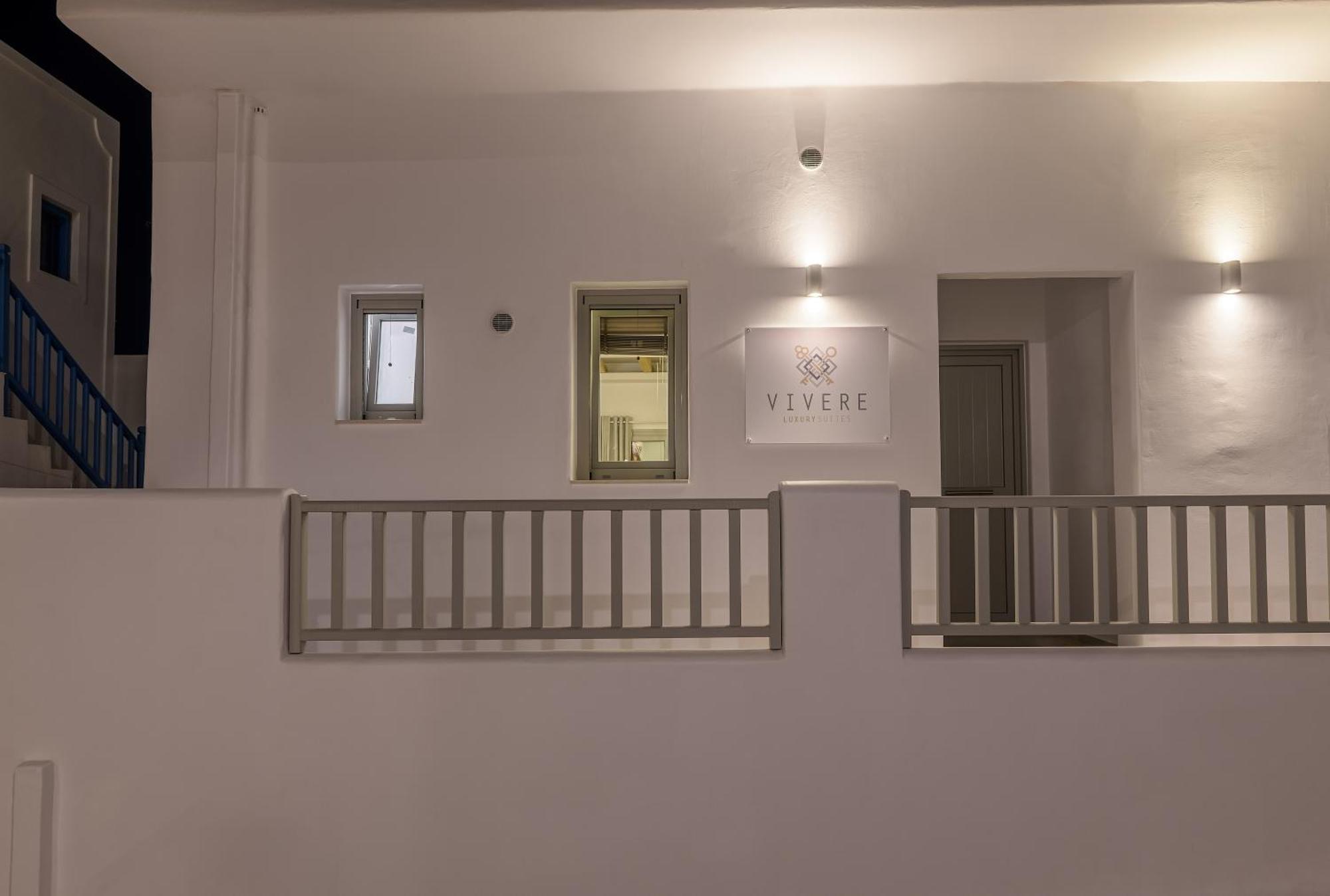 Vivere Luxury Suites Pera Gyalos 외부 사진